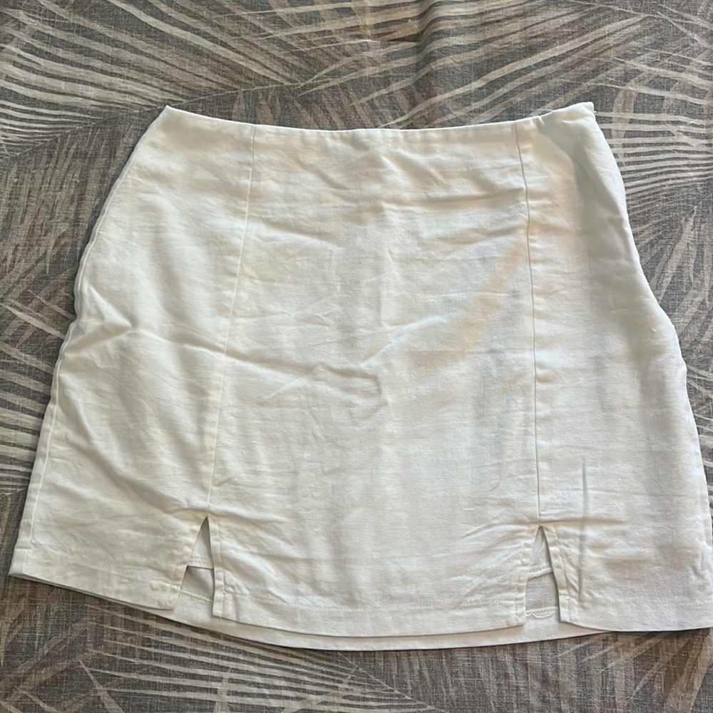 Linen blend mini skirt